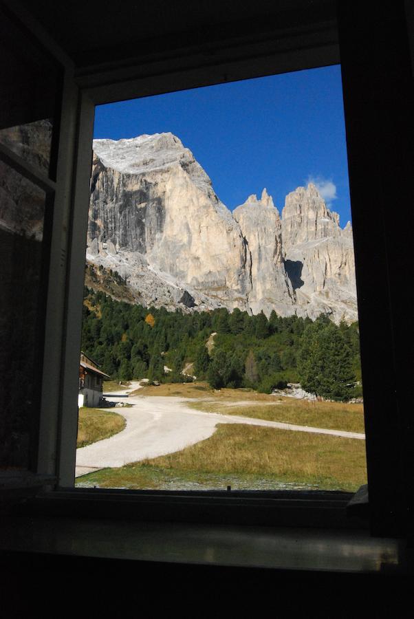 Rifugio Gardeccia Hutte Otel Pozza di Fassa Oda fotoğraf