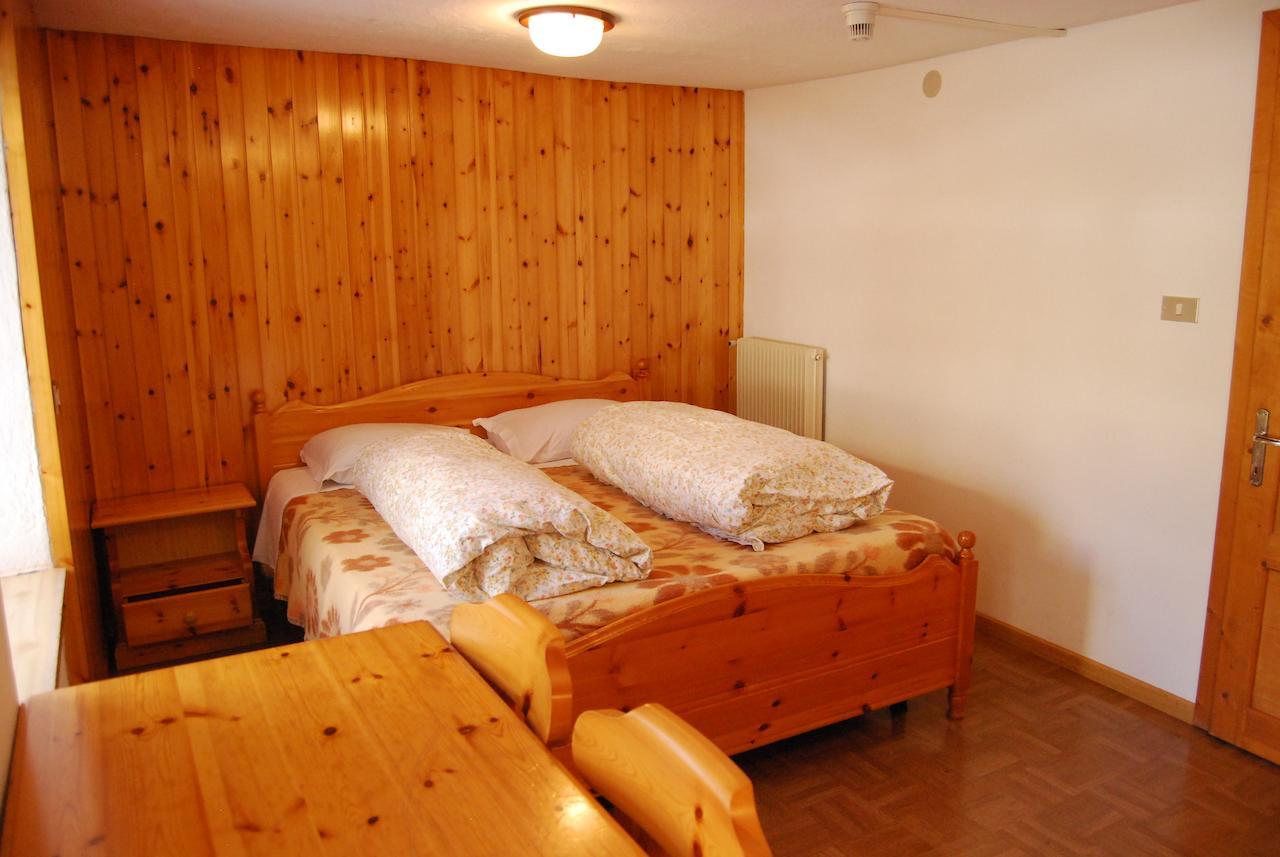 Rifugio Gardeccia Hutte Otel Pozza di Fassa Oda fotoğraf
